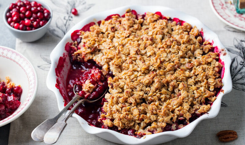 Berry crispy in a white baking dish