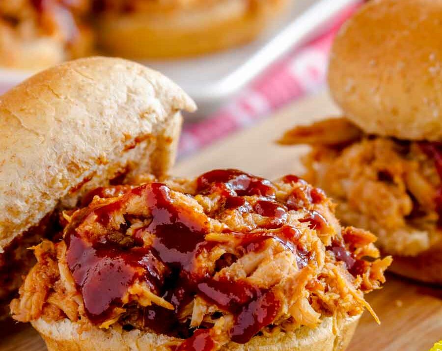 Instant Pot Pulled Pork Sandwich