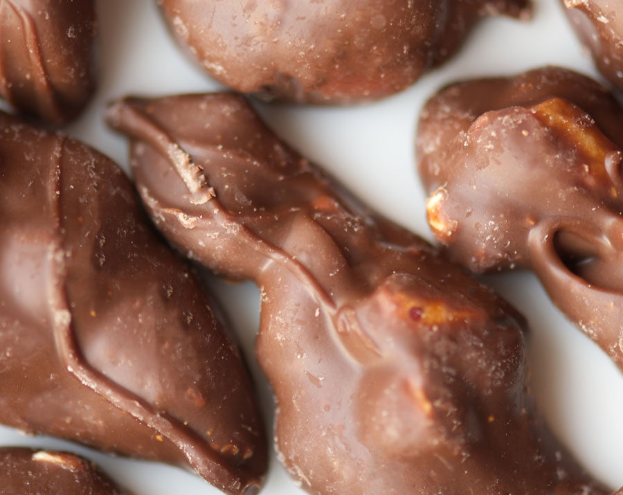 Chocolate Peanut Clusters